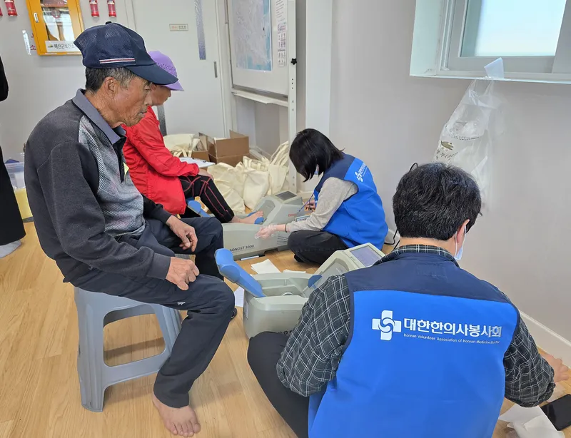 시니어의료진 농촌 의료활력단 · 충남 예산 사진 8
